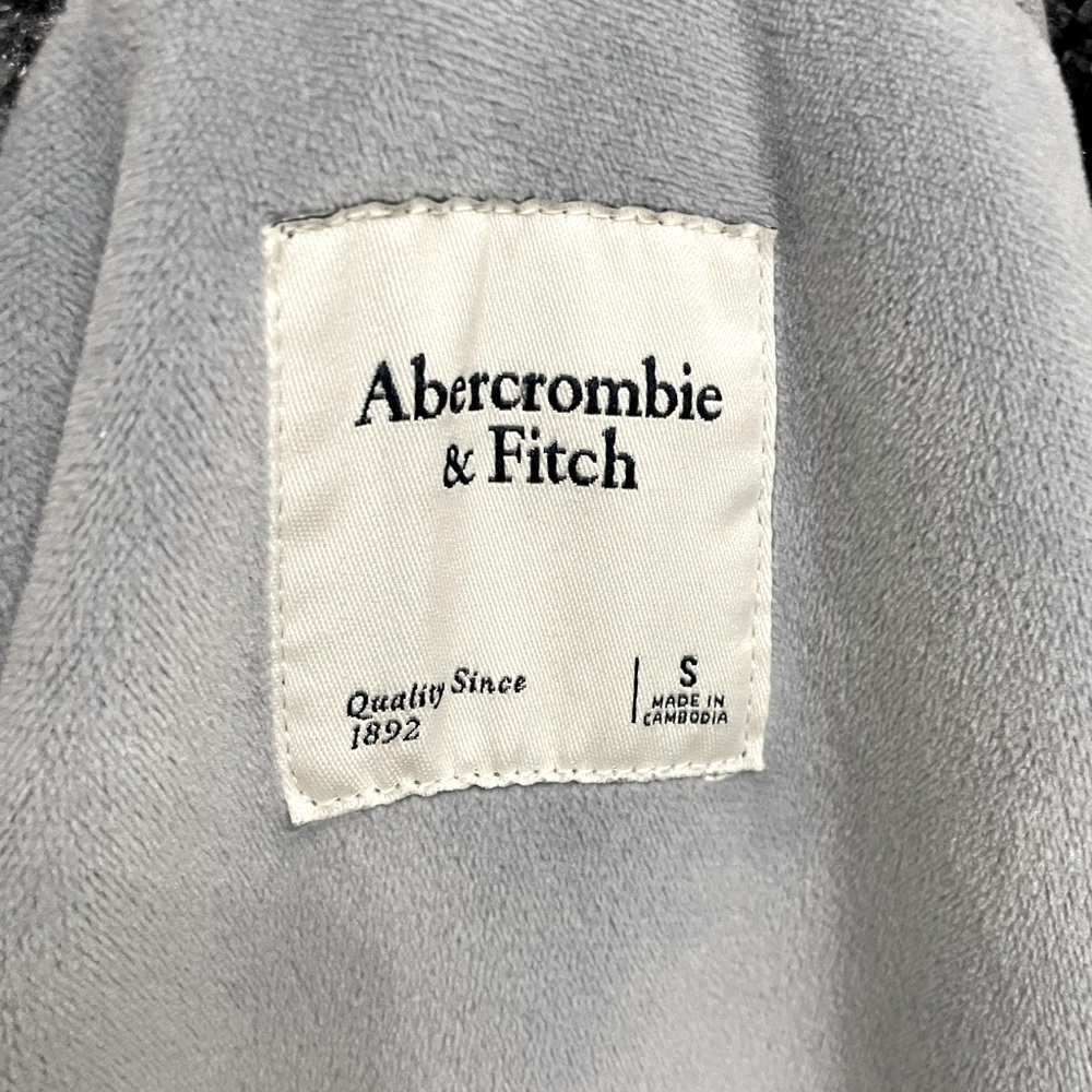 Abercrombie & Fitch Oversized Shirt Jacket Super Soft Plaid Boucle Teddy Fleece - Picture 4 of 4